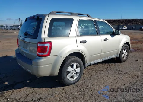 2010 Ford Escape Xls from USA, damaged, VIN 1FMCU0C79AKC17106